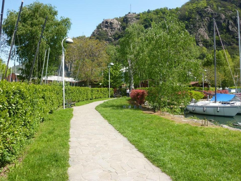 Residence Giuliana Dervio Bagian luar foto